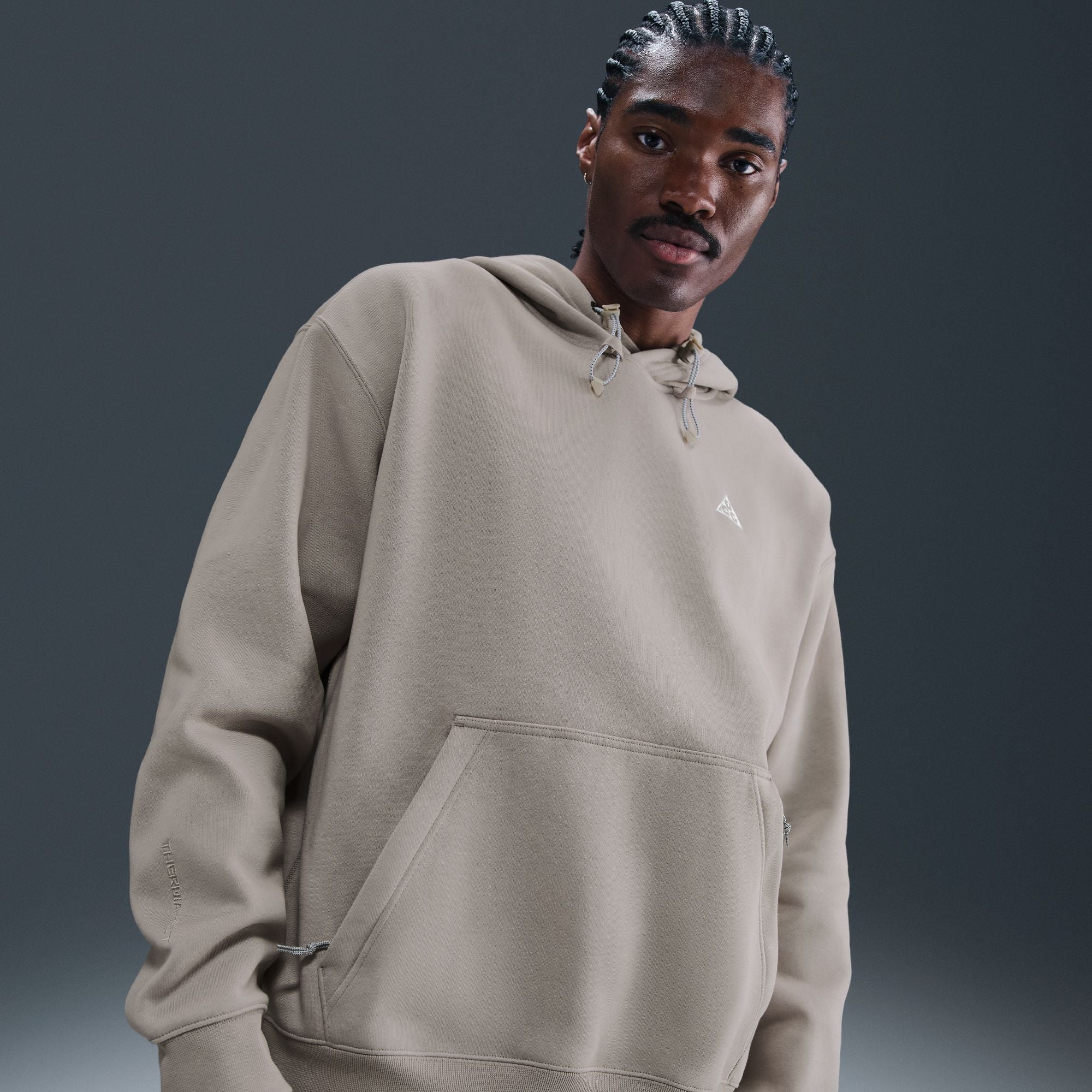 M Nike ACG 