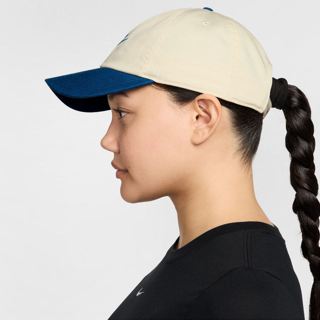 Nike Club FB5368-230