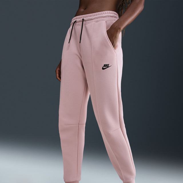 W Nike Sportswear Tech Fleece FB8330-667