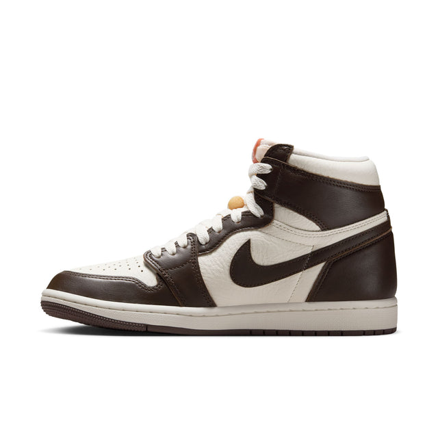 W Air Jordan 1 Retro High OG "Baroque Brown and Sail" FD2596-200