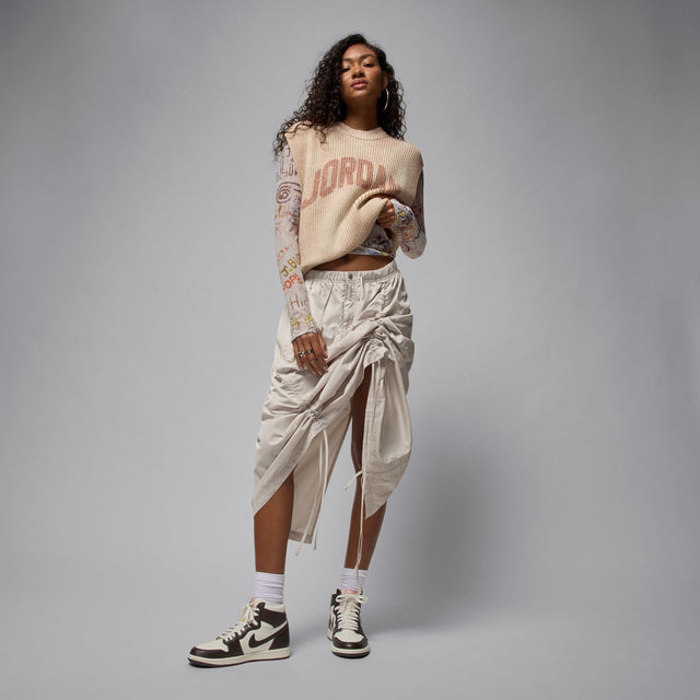 W Air Jordan 1 Retro High OG "Baroque Brown and Sail" FD2596-200