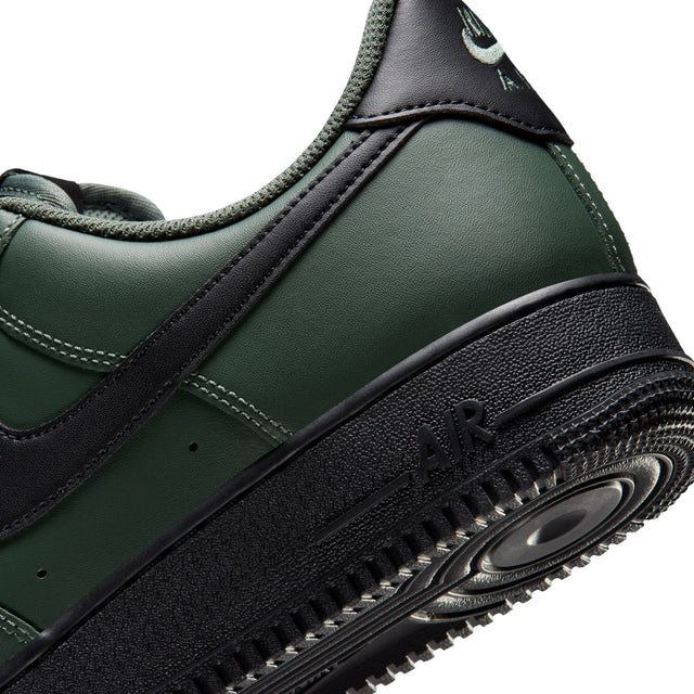 M Nike Air Force 1 '07 FJ4146-303