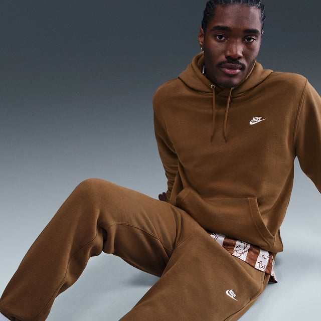 M Nike Club FN3787-235