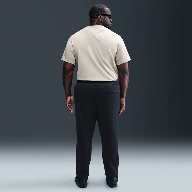 M Nike Club FN3808-010