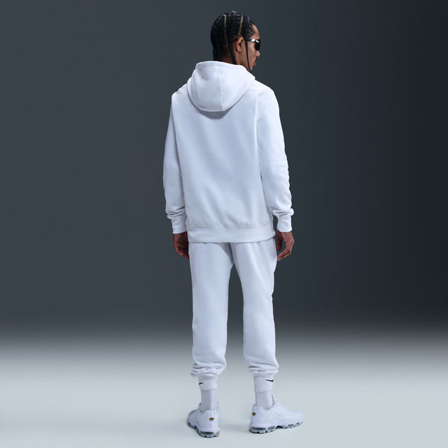 M Nike Club FN3859-100