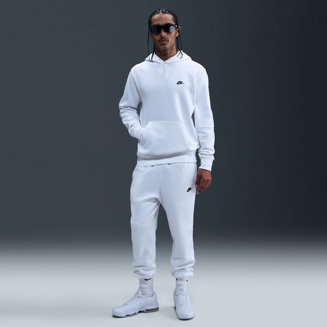 M Nike Club FN3859-100