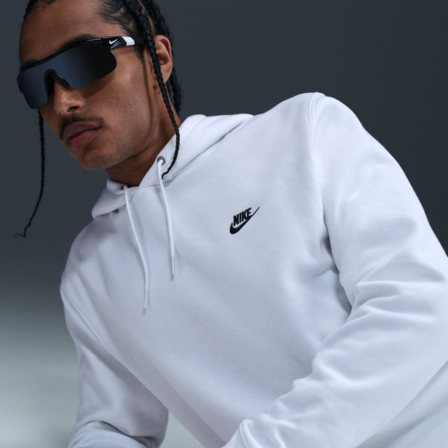 M Nike Club FN3859-100