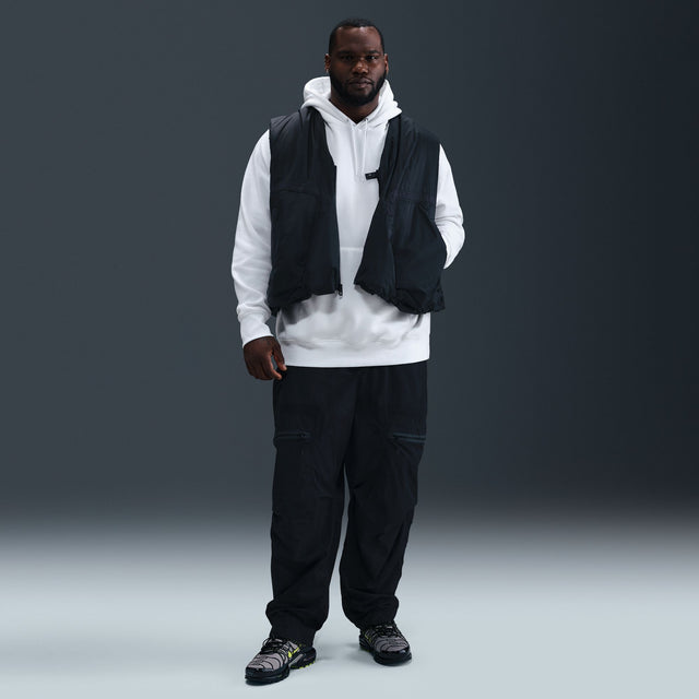 M Nike Club FN3859-100