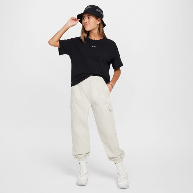 Y Nike Sportswear Essential FZ5559-010