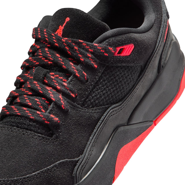 Y Jordan Flight Court HF3333-011