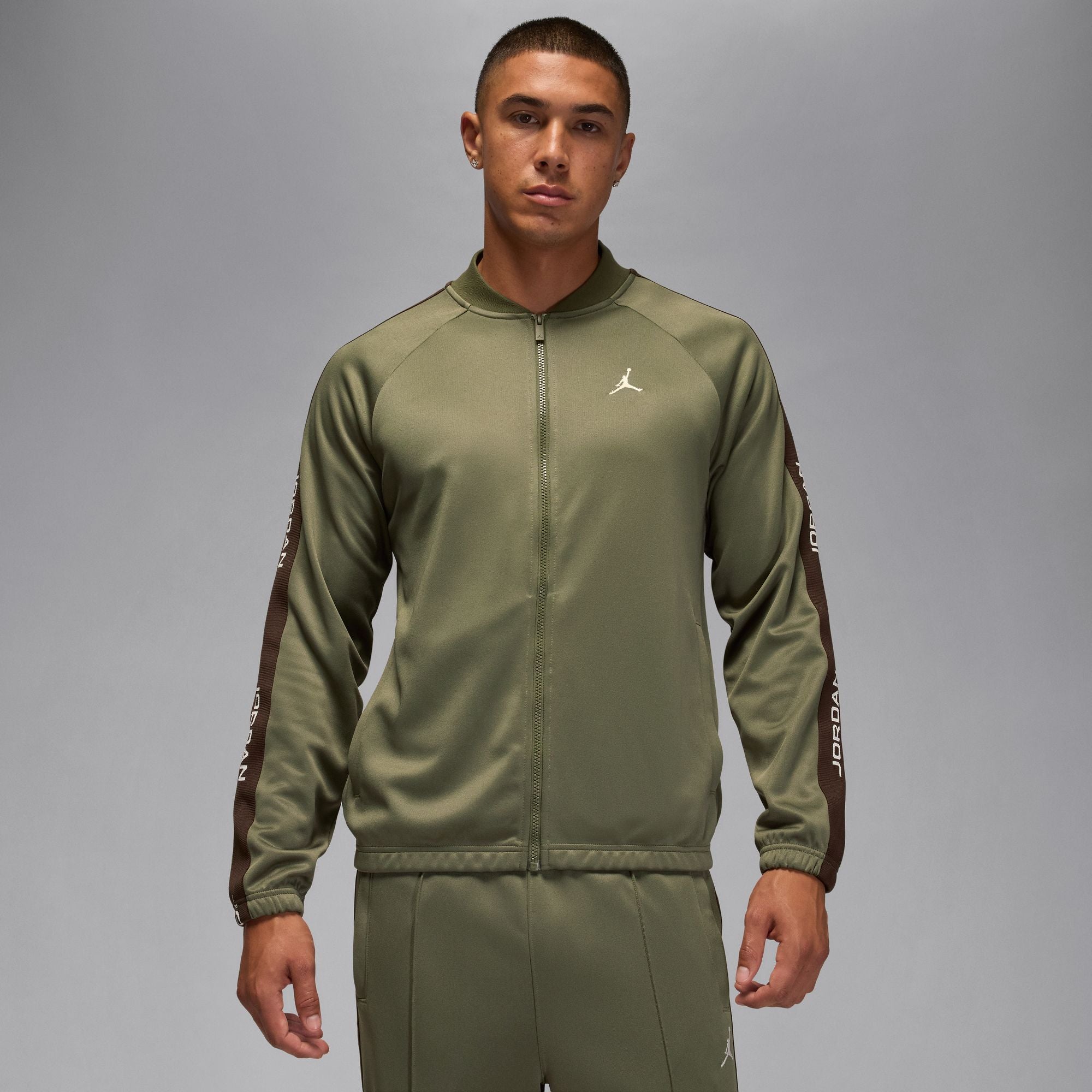 M Jordan Essentials HF9339-222 – BB Branded