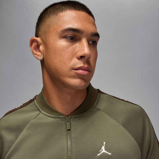 M Jordan Essentials HF9339-222