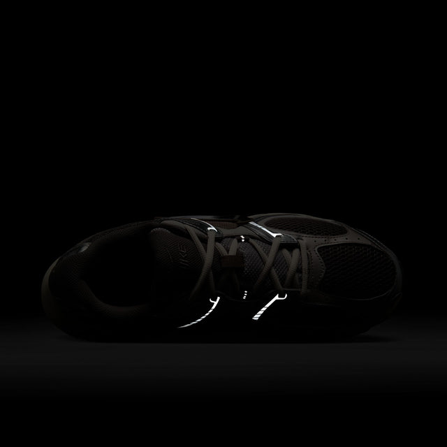 M Nike V5 RNR HJ5228-200