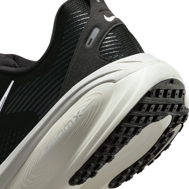M Nike Vomero 18 HM6803-007