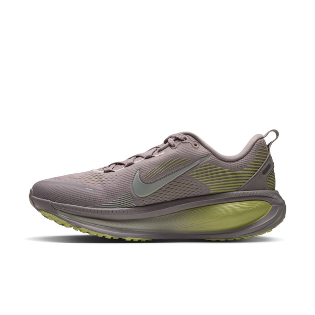 W Nike Vomero 18 HM6804-608