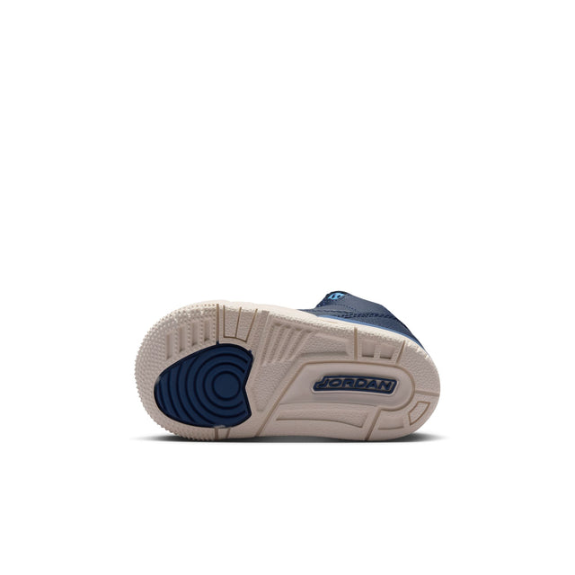 Y Jordan 3 Retro "Sport Renaissance" HQ0782-400