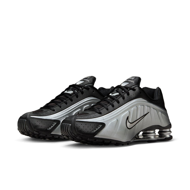 M Nike Shox R4 HQ1988-007