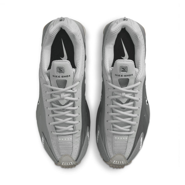 M Nike Shox R4 HQ1988-011
