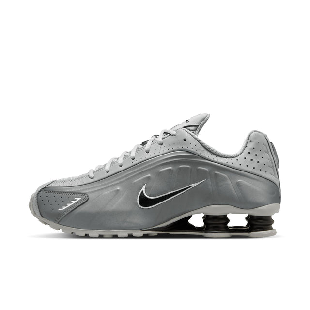 M Nike Shox R4 HQ1988-011