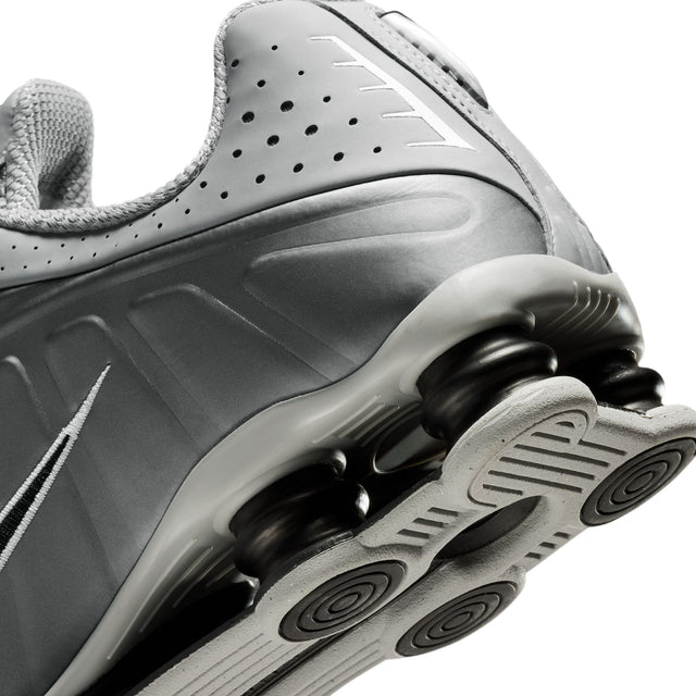 M Nike Shox R4 HQ1988-011