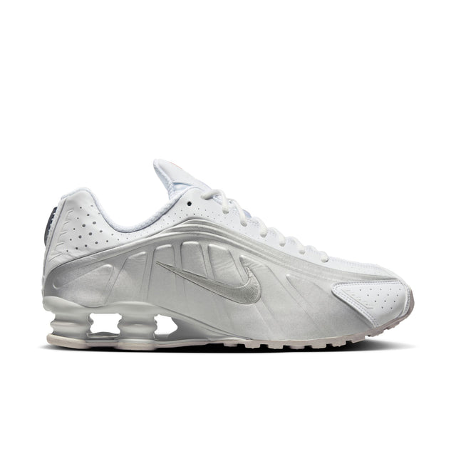 M Nike Shox R4 HQ1988-101