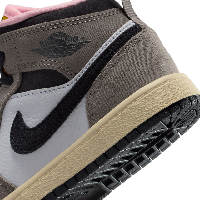 Y Jordan 1 Mid SE HQ2013-100