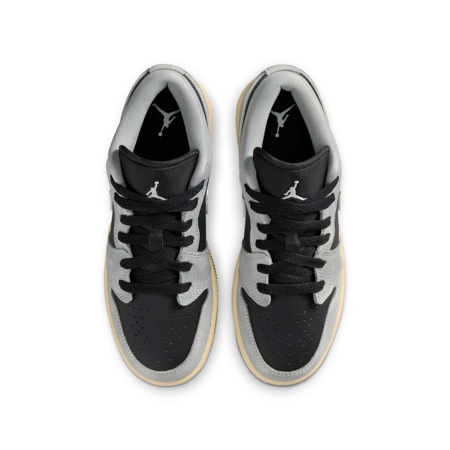 Y Air Jordan 1 Low SE HQ2021-012