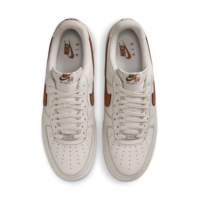 M Nike Air Force 1 '07 LV8 HQ2037-101