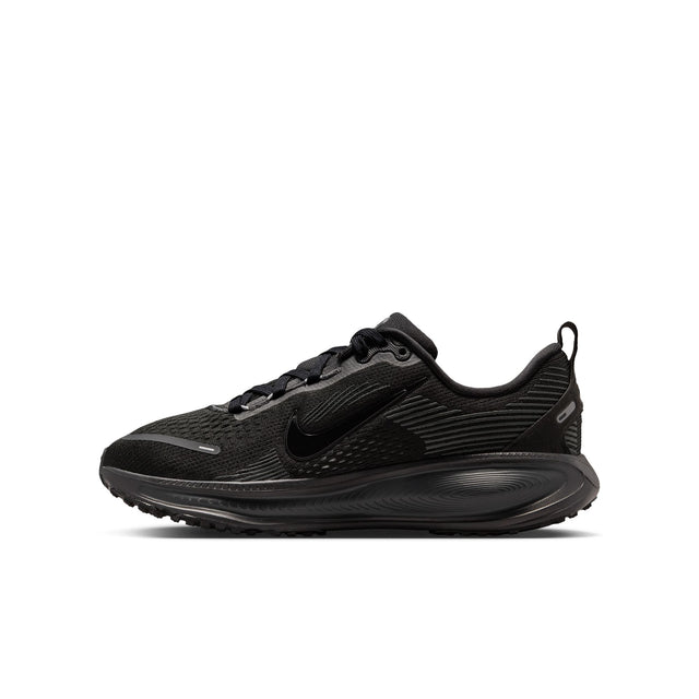 Y Nike Vomero 18 HQ2157-010