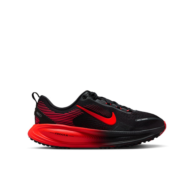 Y Nike Vomero 18 HQ2157-013