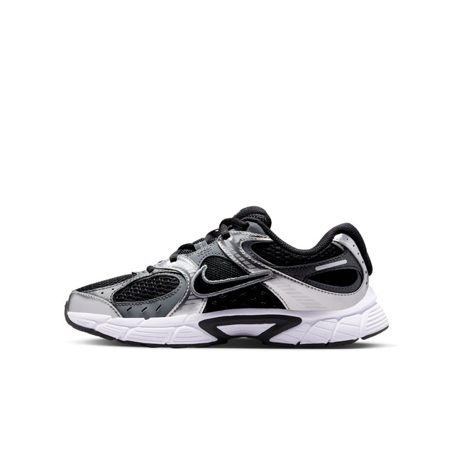 Y Nike V5 RNR HQ6411-001