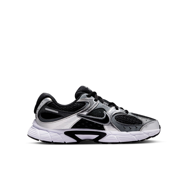 Y Nike V5 RNR HQ6411-001
