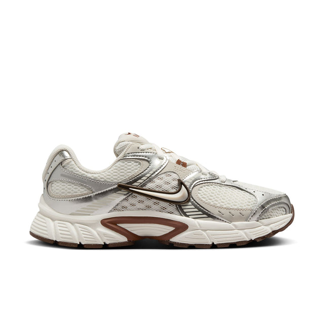 Nike V5 RNR HQ7901-102