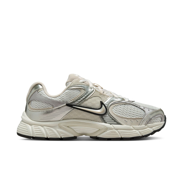 W Nike V5 RNR HQ7901-104