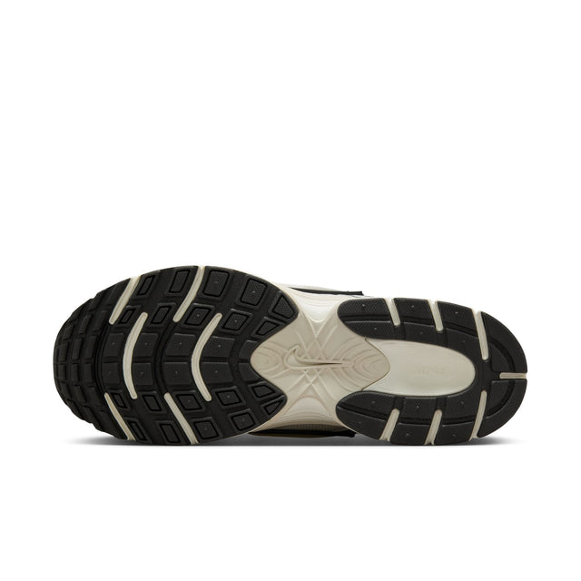 W Nike V5 RNR HQ7901-104