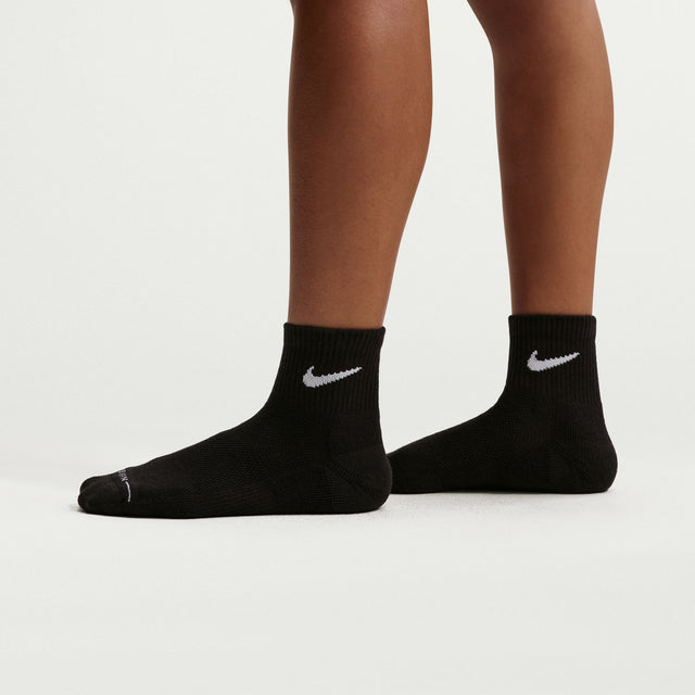 Nike Everyday Elevated HQ8030-902