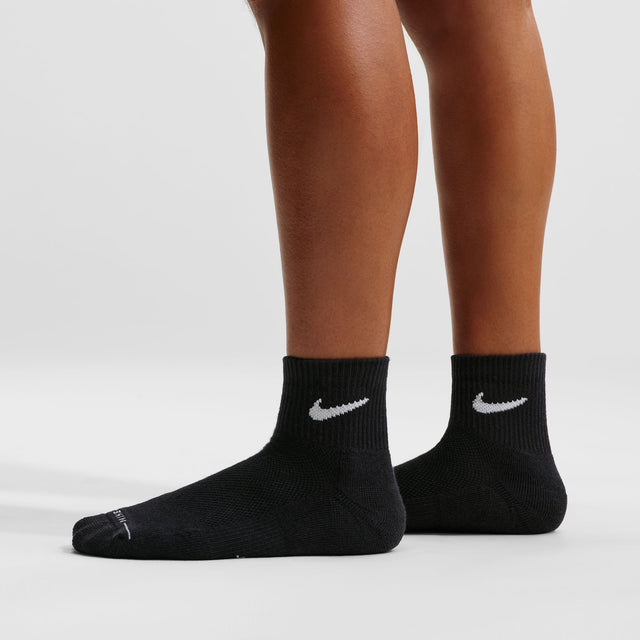 Nike Everyday Elevated HQ8031-902