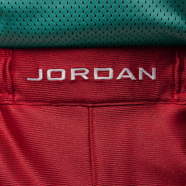 M Jordan Brooklyn Cat Scratch HV0560-687