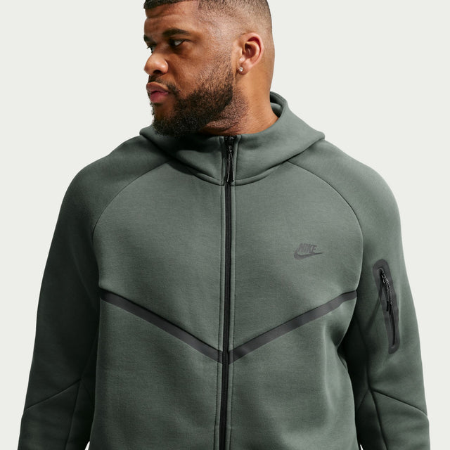 M Nike Tech HV0949-303