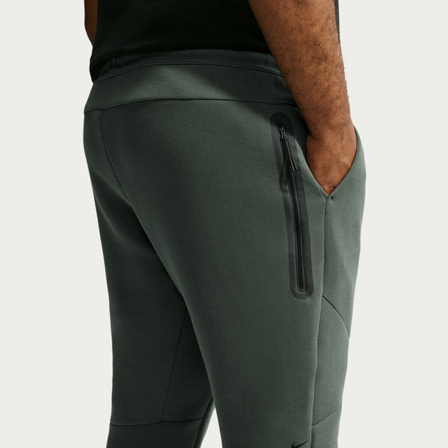 M Nike Tech HV0959-303