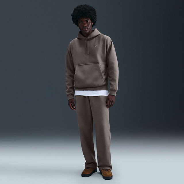 M Nike Solo Swoosh HV1082-289