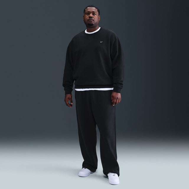 M Nike Solo Swoosh HV1086-010