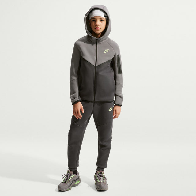 Y Nike Sportswear Tech Fleece HV5867-015