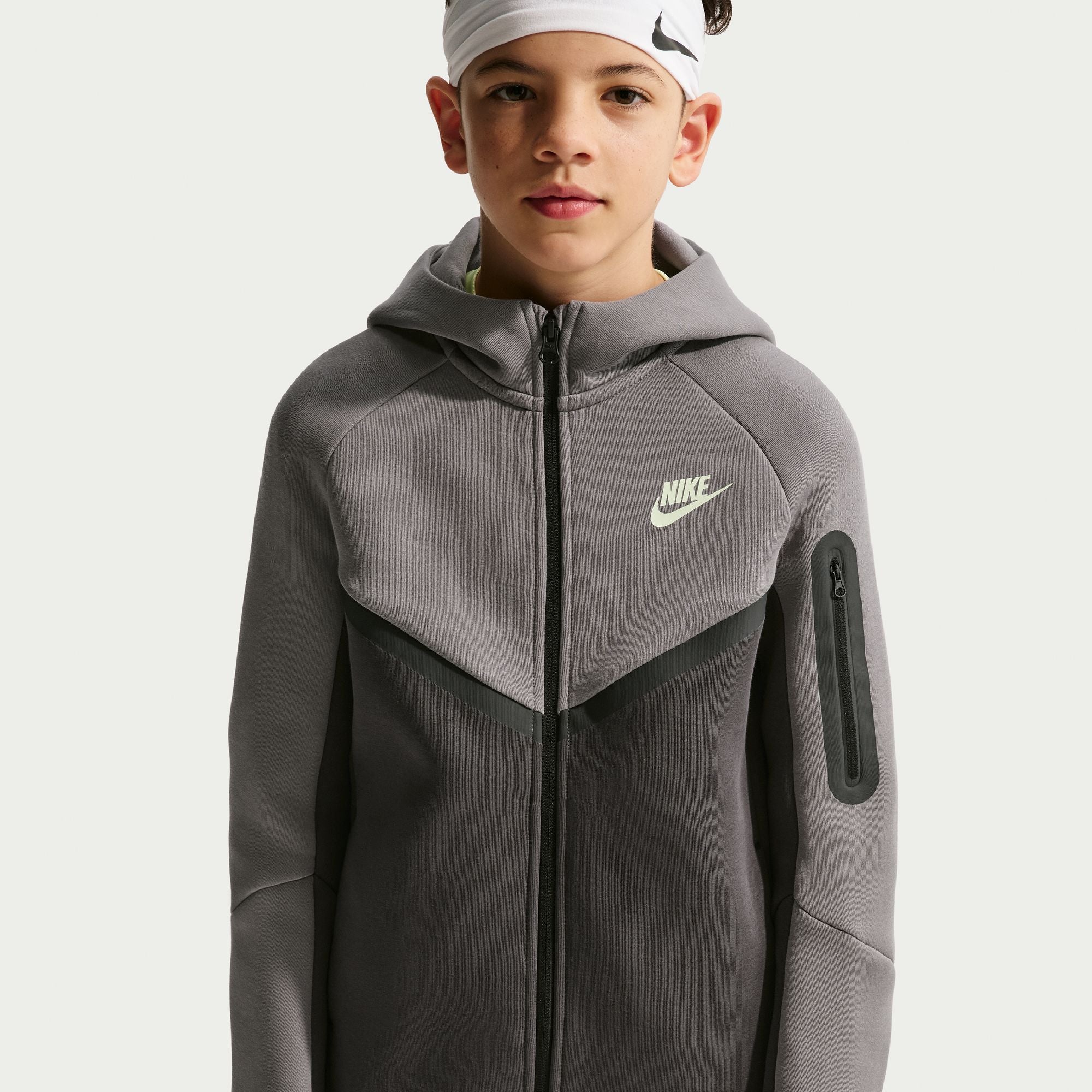 新品 L ☆ 15AW NIKE TECH FLEECE FUNNEL TURTLE NECK BLACK ☆ 国内