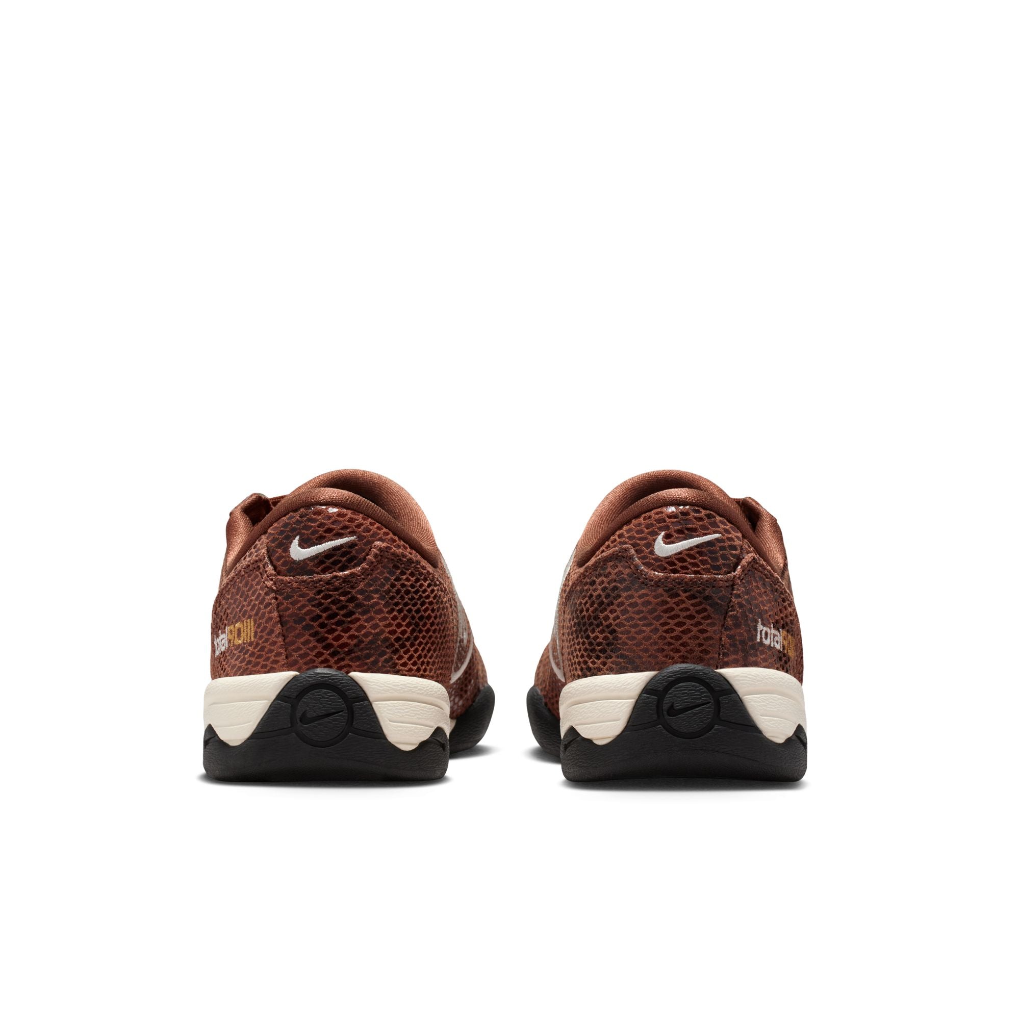 W Nike Total 90 SE IB4204-201 – BB Branded