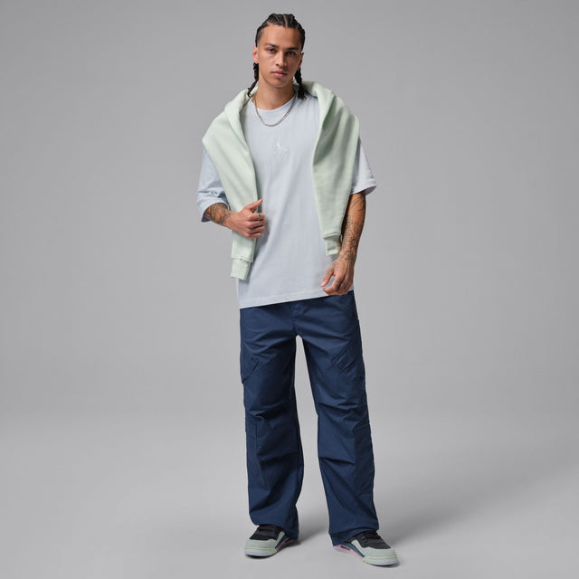 M Jordan Flight Essentials IB7345-472