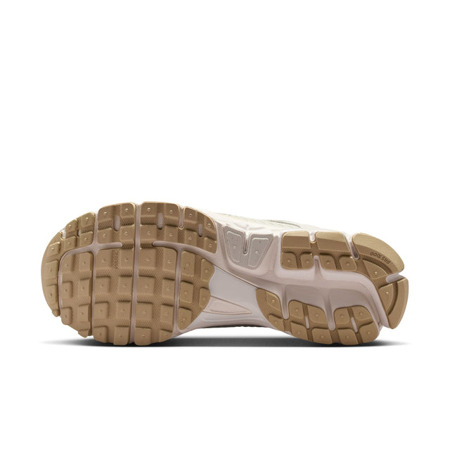 W Nike Zoom Vomero 5 IB8929-003