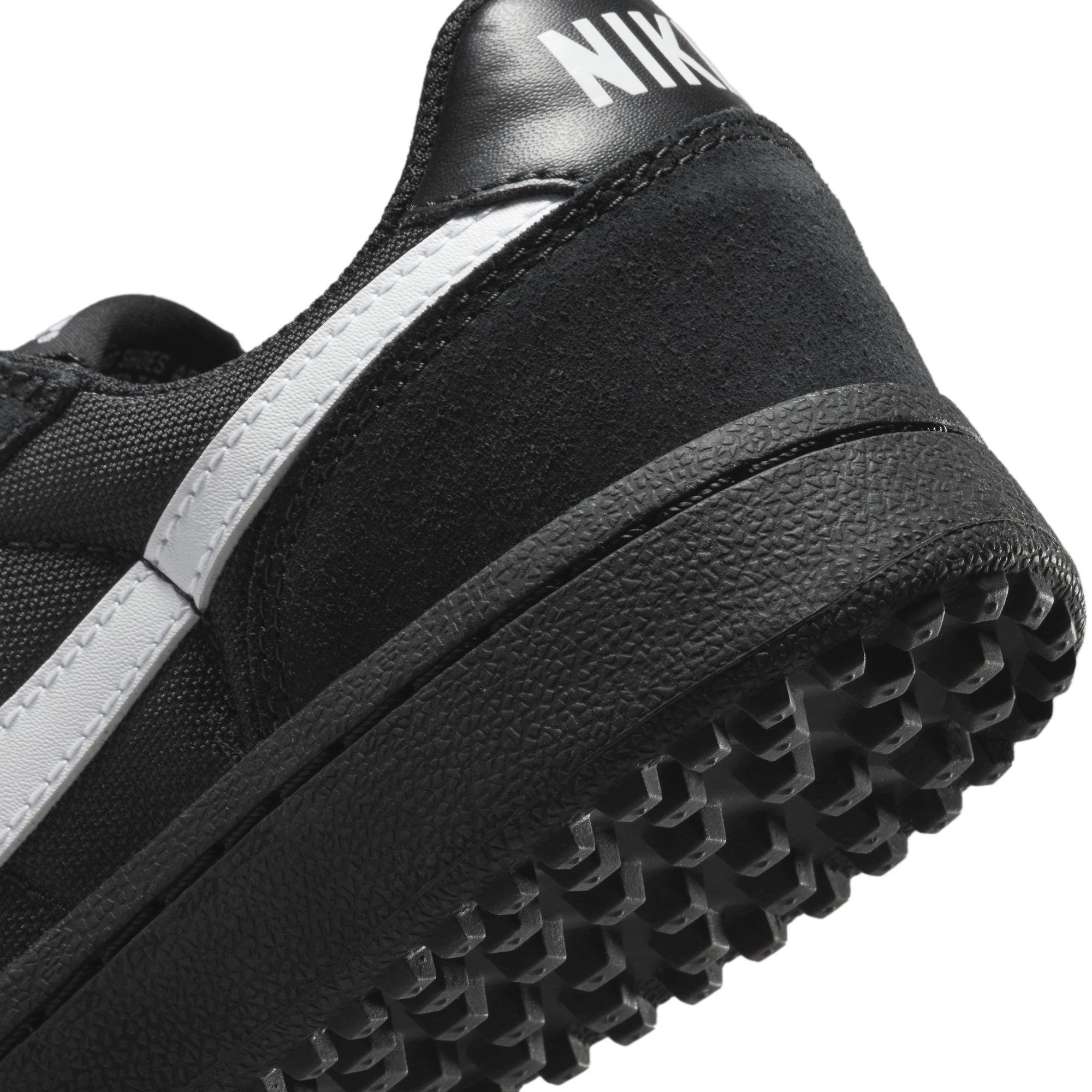 Y Nike Field General 
