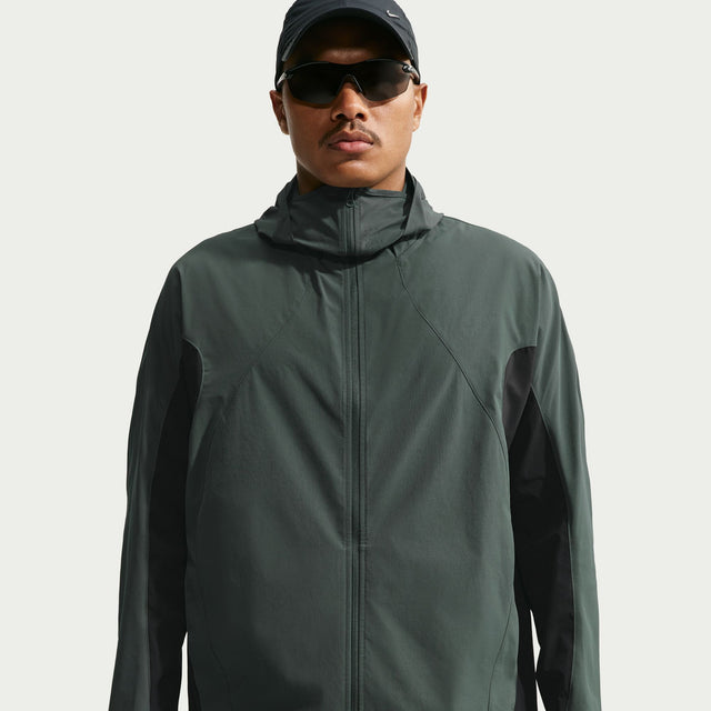 M Nike Tech Helios IF0903-303
