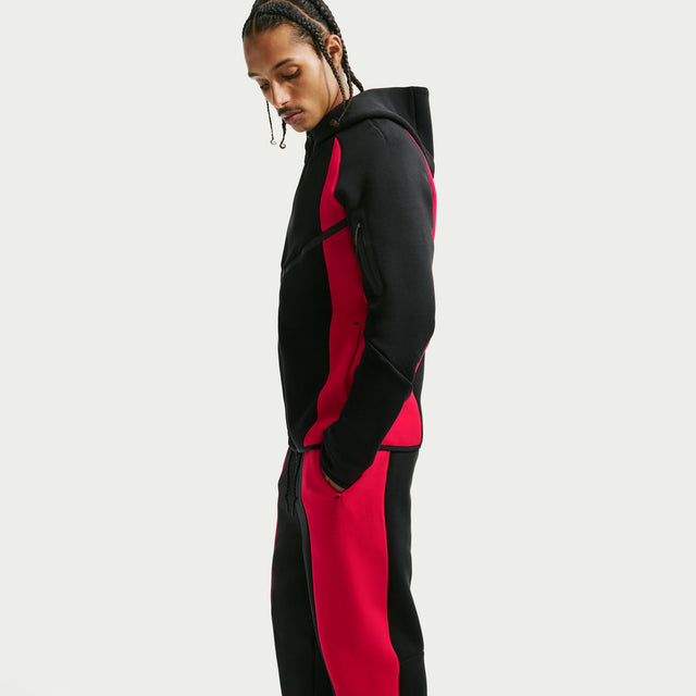 M Nike Tech IF1323-011